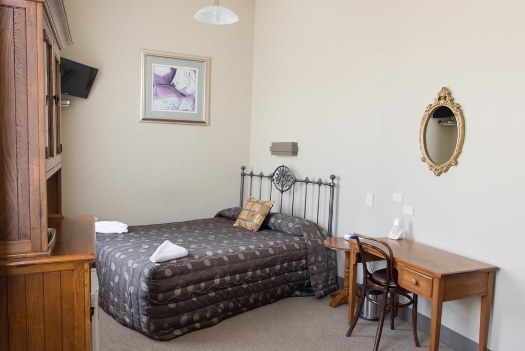 Victoria Railway Hotel Invercargill Chambre photo