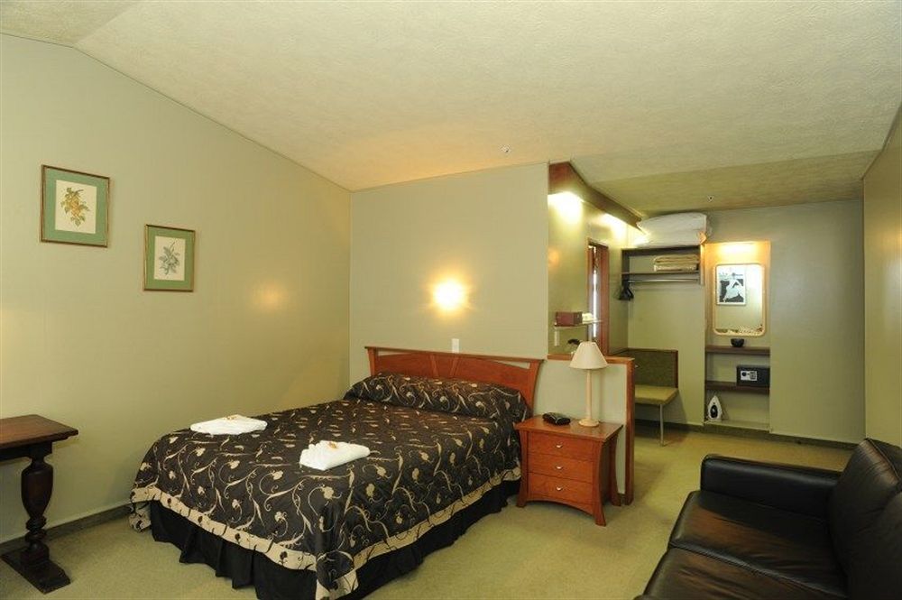 Victoria Railway Hotel Invercargill Extérieur photo
