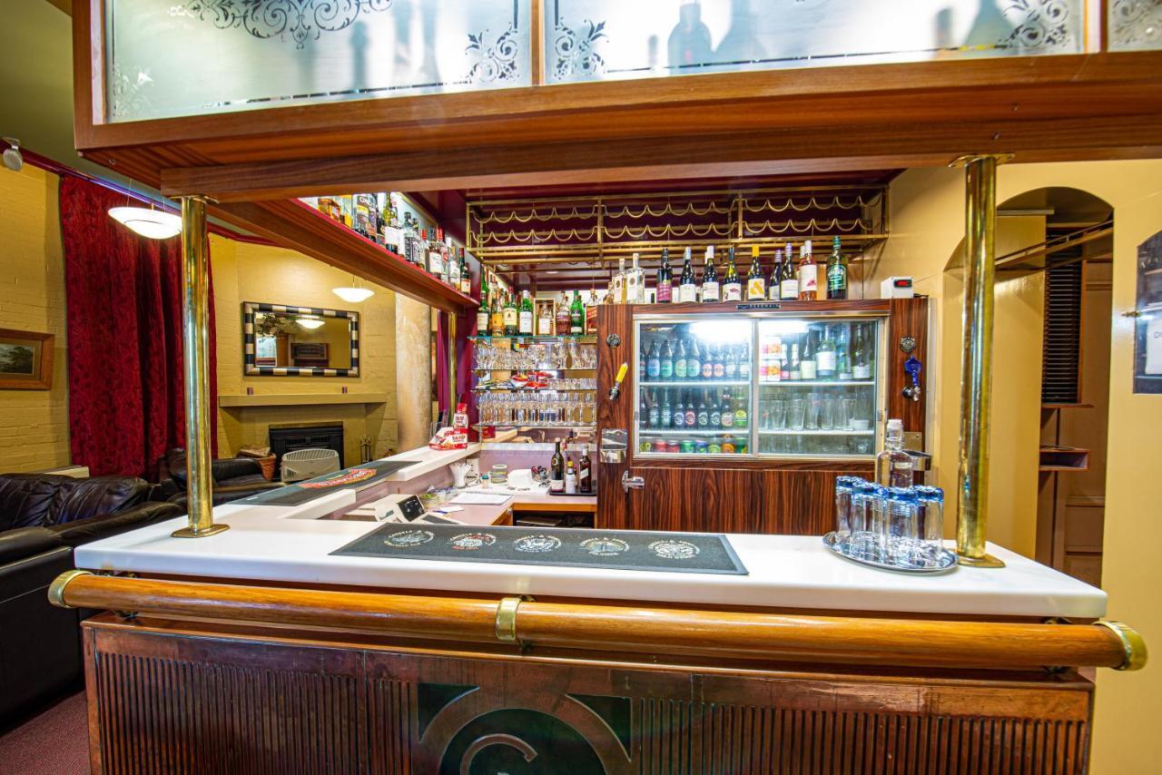 Victoria Railway Hotel Invercargill Extérieur photo
